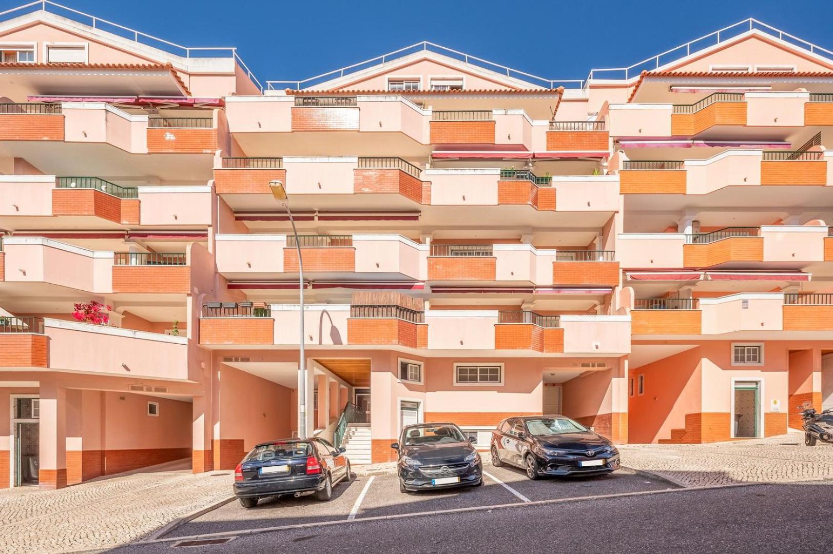 Guestready - Spacious Residence In Oeiras Barcarena Exterior photo